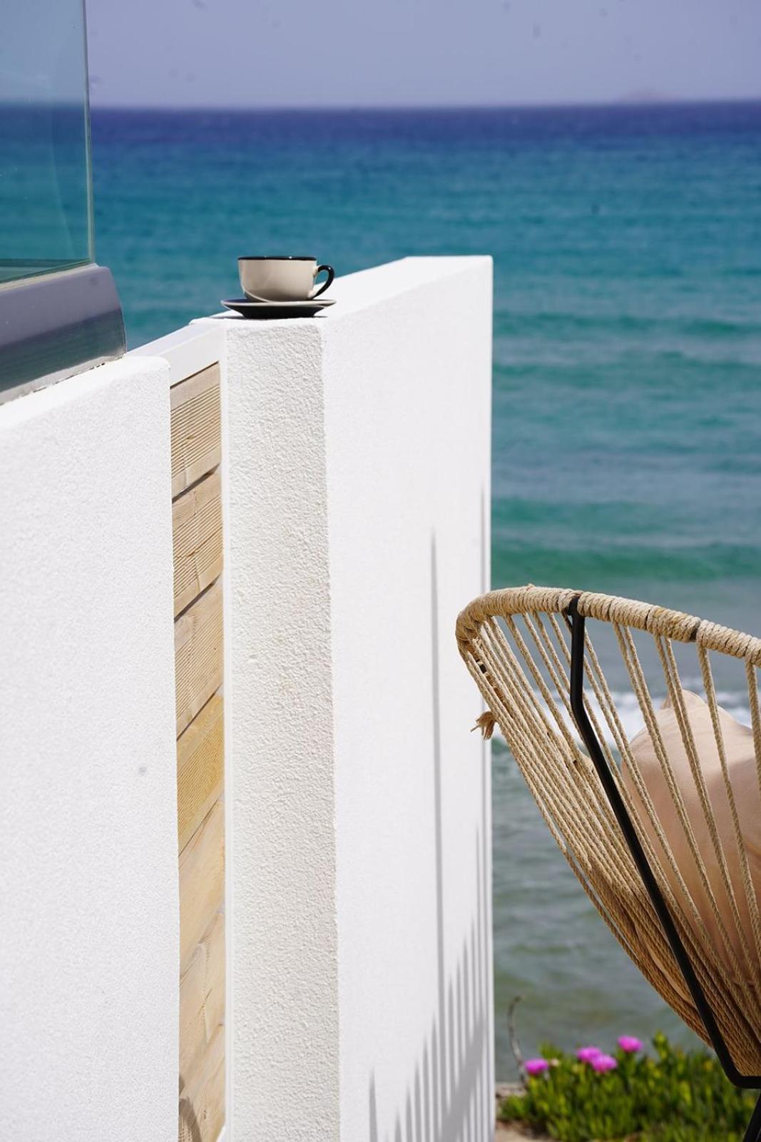 Pebble, An Idyllic Seaside Suite Kokkini Hani Kültér fotó